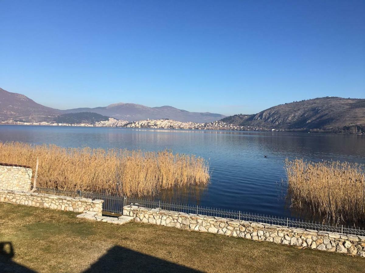 The Little Stone House By The Lake Kastoria Exterior photo