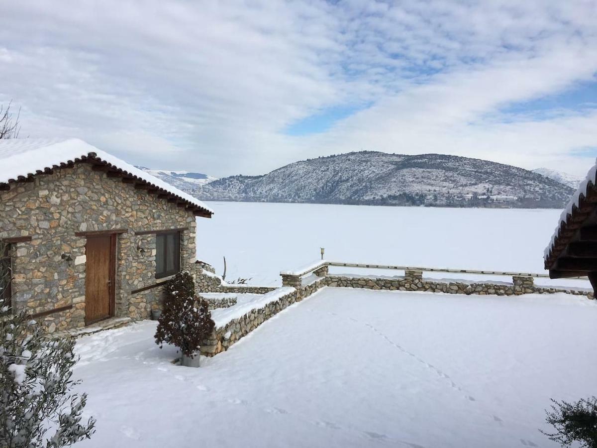 The Little Stone House By The Lake Kastoria Exterior photo